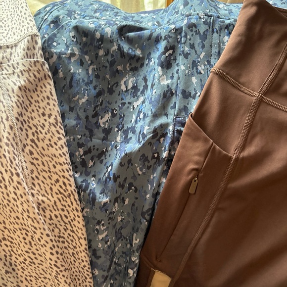 10 Piece Athleta Lot Bundle & Lululemon  Small -med RESELLERS - Picture 7 of 11